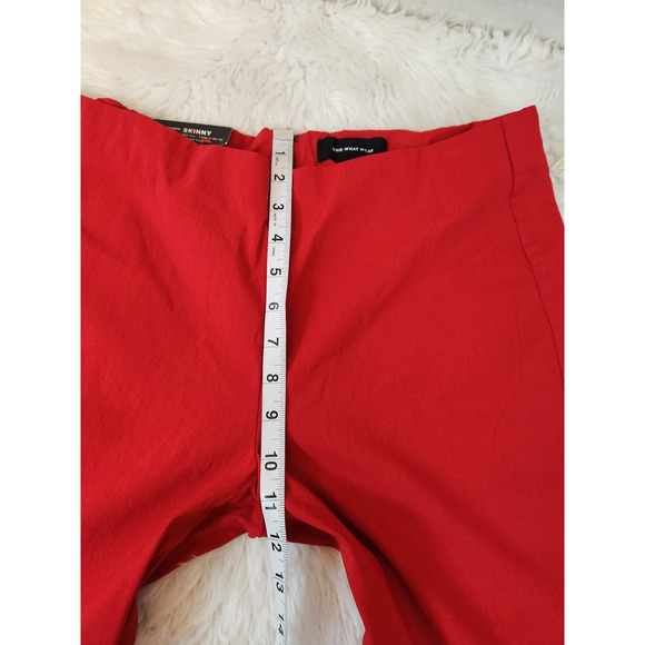 Who What Wear‎ Women's Red Solid Stretch Mid Rise Skinny Cropped Pants Size 14 - Picture 6 of 7